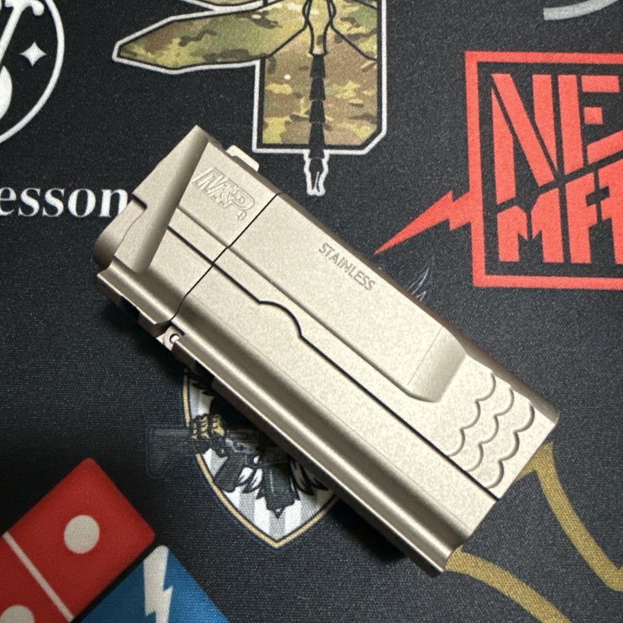 MP9 Metal Windproof Kerosene Lighter