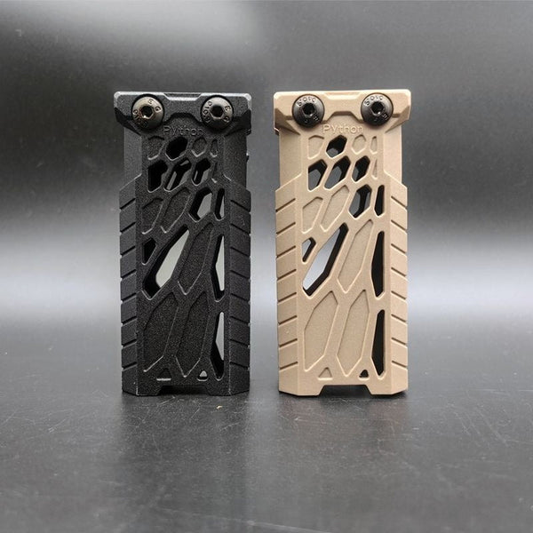 High-Strength Python-Patterned Hollowed-Out Grip